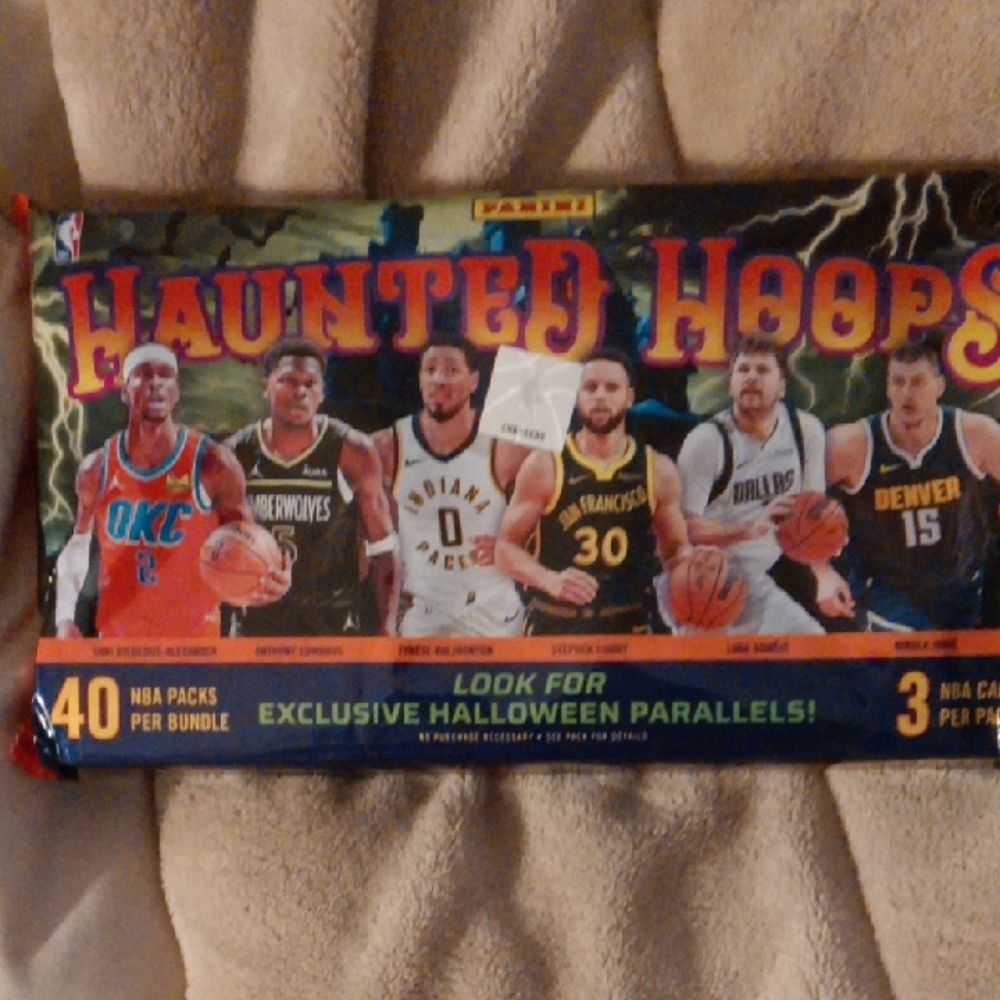 Panini Haunted Hoops NBA Card Pack - Multicolor